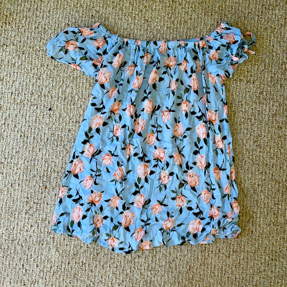 Sweet Wanderer Floral Blouse